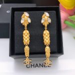 Chanel Diamond Round Stud Earrings Gold For Women