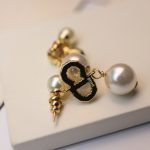 Dior Tribales Pearl Earrings Gold Tone For Women