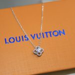 Louis Vuitton Les Ardentes Pendant Necklace Silver Tone For Women Q93652