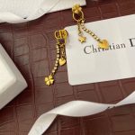 Lucky Grass And Heart Earrings Gold Tone For Women