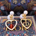 Dior Pearl Heart Earrings Gold For Women