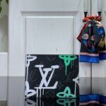 Louis Vuitton Multiple Wallet Black And Blue/Black And Green For Men 11.5 cm/ 4.5 in M81847