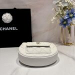 Chanel Caviar Quilted Mini Small Top Handle Bag White/Black For Women 16cm / 6.3in
