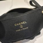 Chanel Caviar Quilted Mini Small Top Handle Bag White/Black For Women 16cm / 6.3in