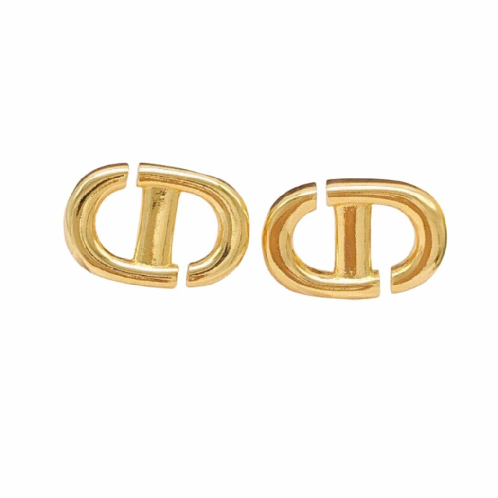 Dior Mini Pig Nose CD Pearl Earrings