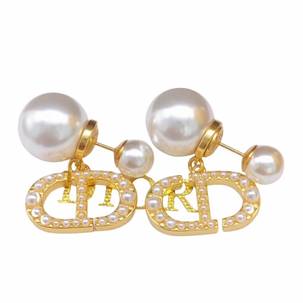 Dior Rice Grain CD Letter Earrings
