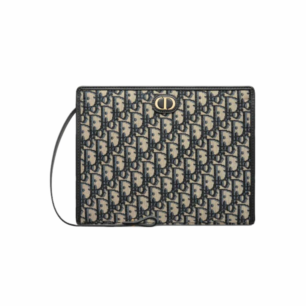 MEDIUM 30 MONTAIGNE POUCH