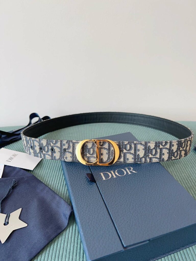 Dior 30 Montaigne Reversible Belt