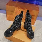 Louis Vuitton Laureate Platform Desert Boot Black For Women 1AC7M0