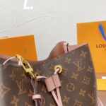 Louis Vuitton NeoNoe MM Brown For Women 26cm / 10.2in M44022