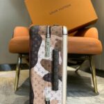 Louis Vuitton Horizon Four Wheel Trolley Case Brown 55cm/21.6in