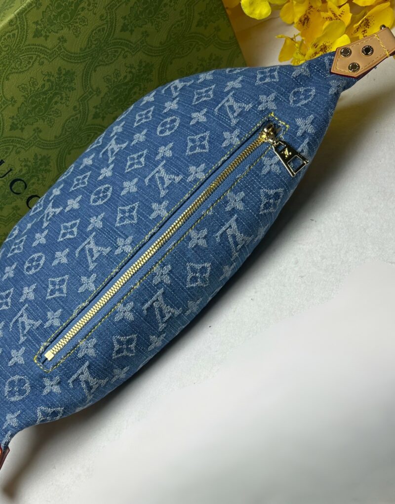 Louis Vuitton High Rise Blue Denim Bag For Women M46837 - 15 Inches / 38 Cm