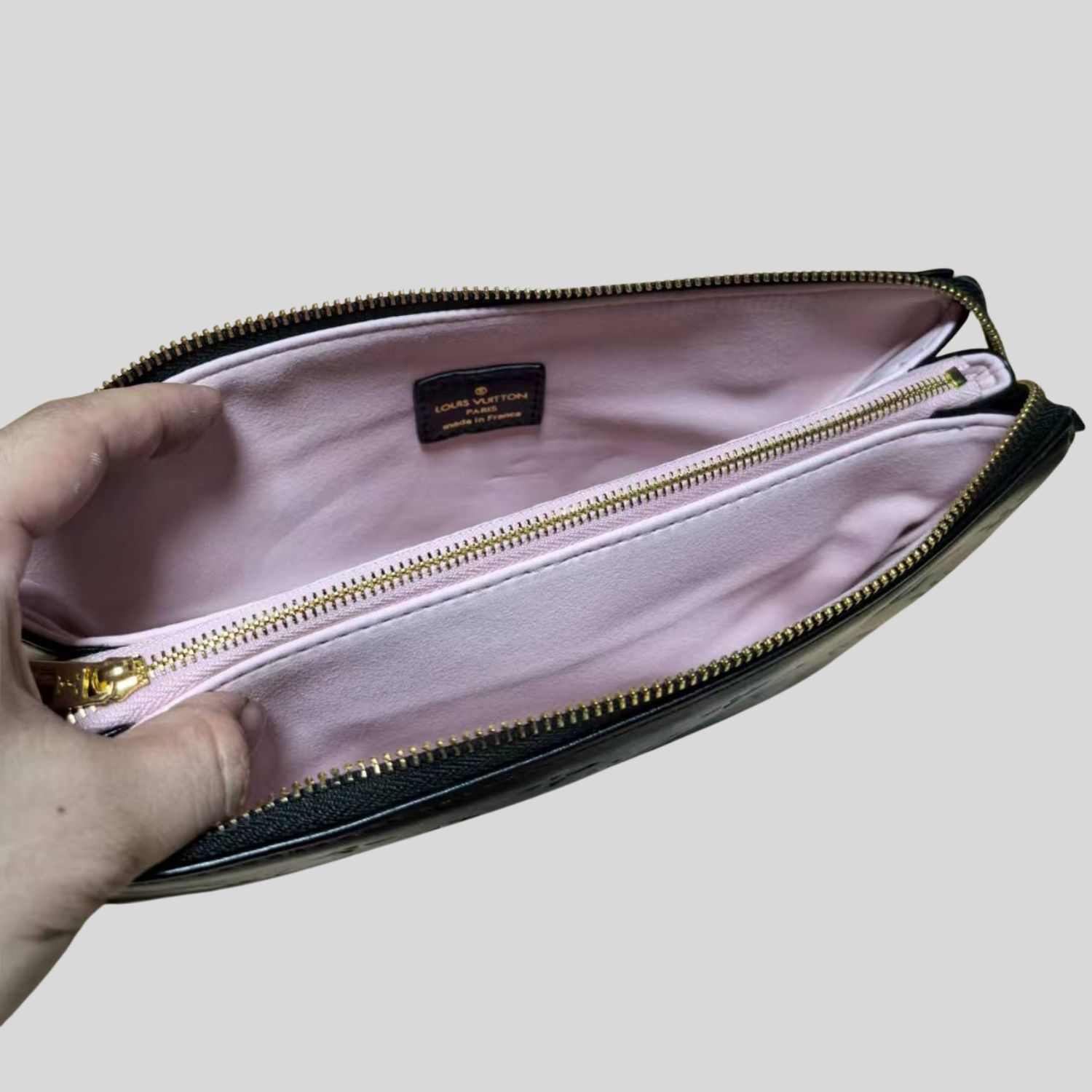 Special Set Louis Vuitton: Coussin PM Monogram Bag + Classic Stud Earrings Gold