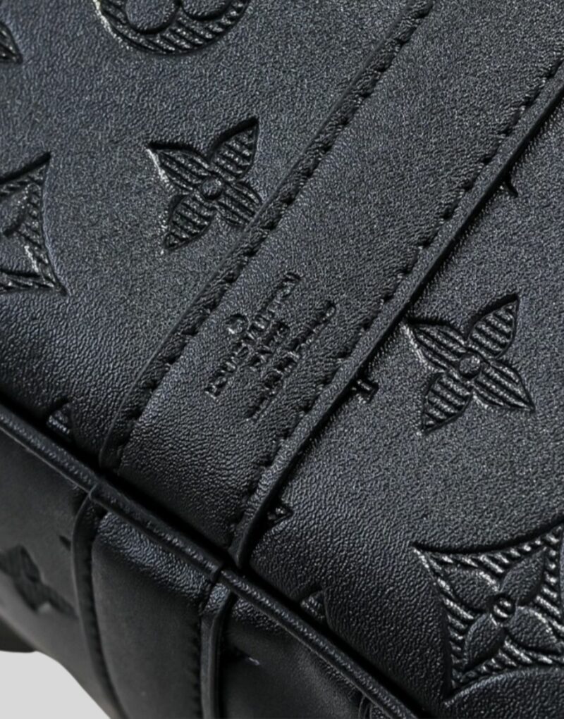 Louis Vuitton Keepall Bandoulière 50 Monogram Shadow For Men 19.7in/50cm M44810