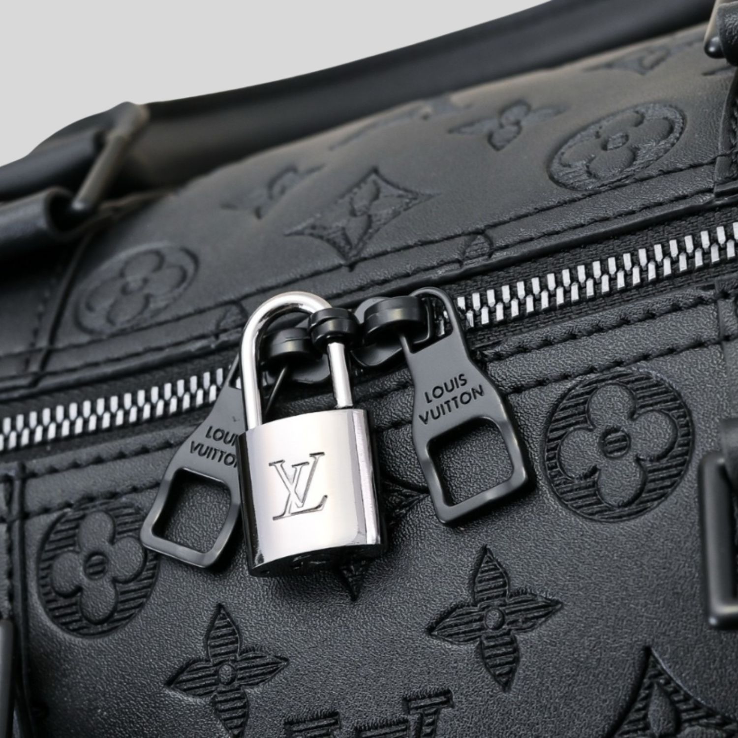 Louis Vuitton Keepall Bandoulière 50 Monogram Shadow For Men 19.7in/50cm M44810