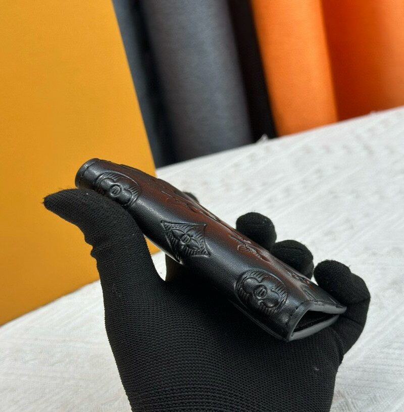Louis Vuitton Pocket Organizer In Black Monogram Shadow Calfskin For Men, Men's Wallet 11cm LV M62899