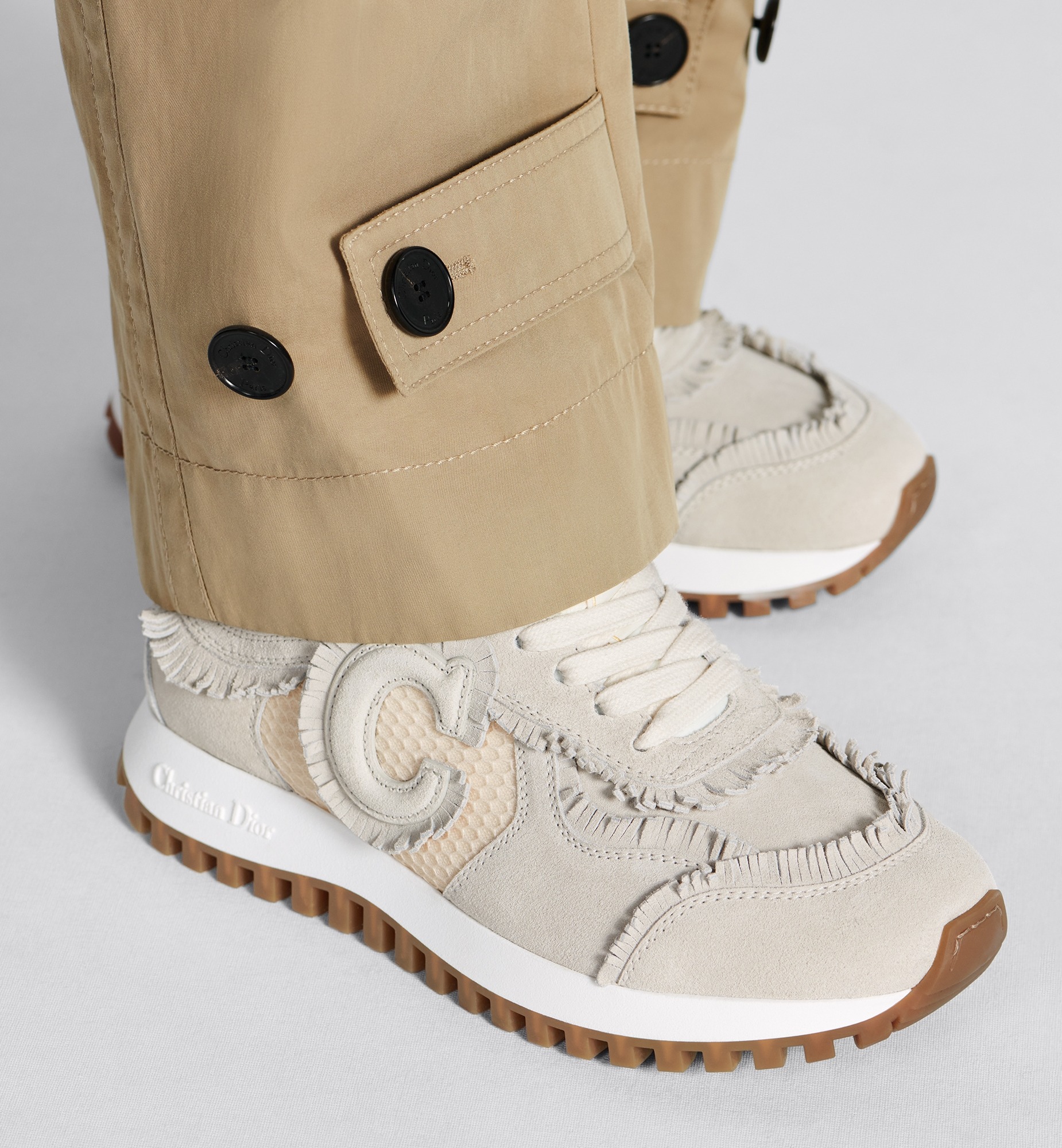 Christian Dior C'est Dior Sneaker For Women - KCK403SUH_S03W