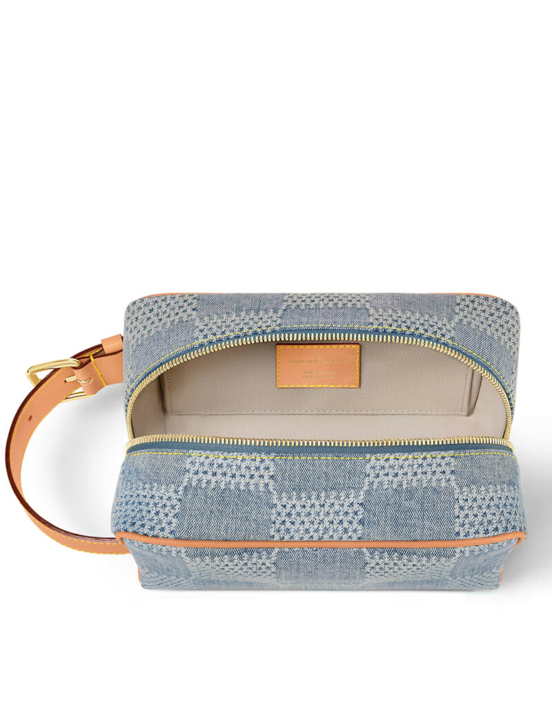 Louis Vuitton Locker Dopp Kit Blue For Men 9.1 Inches/ 23 Cm N40753