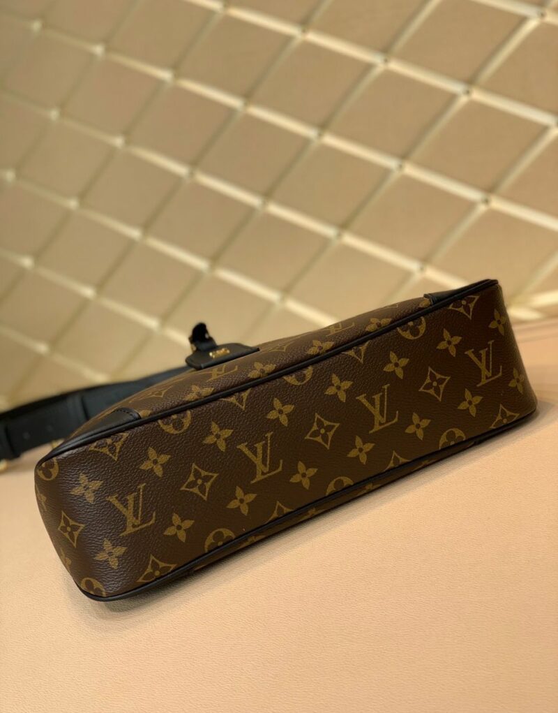 Louis Vuitton Odeon PM Black For Women 9.4in/23.8cm M45353