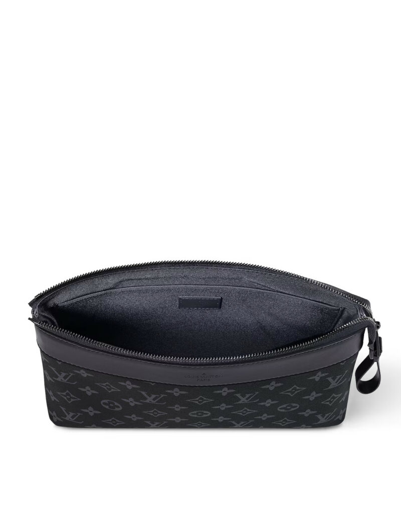 Louis Vuitton Pochette Voyage Souple Black Bag For Men 11.2in/30cm M82543