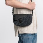 Dior Saddle Messenger Bag Black For Men 9.5 Inches/ 24 Cm 1ADPO325YKY_H03E