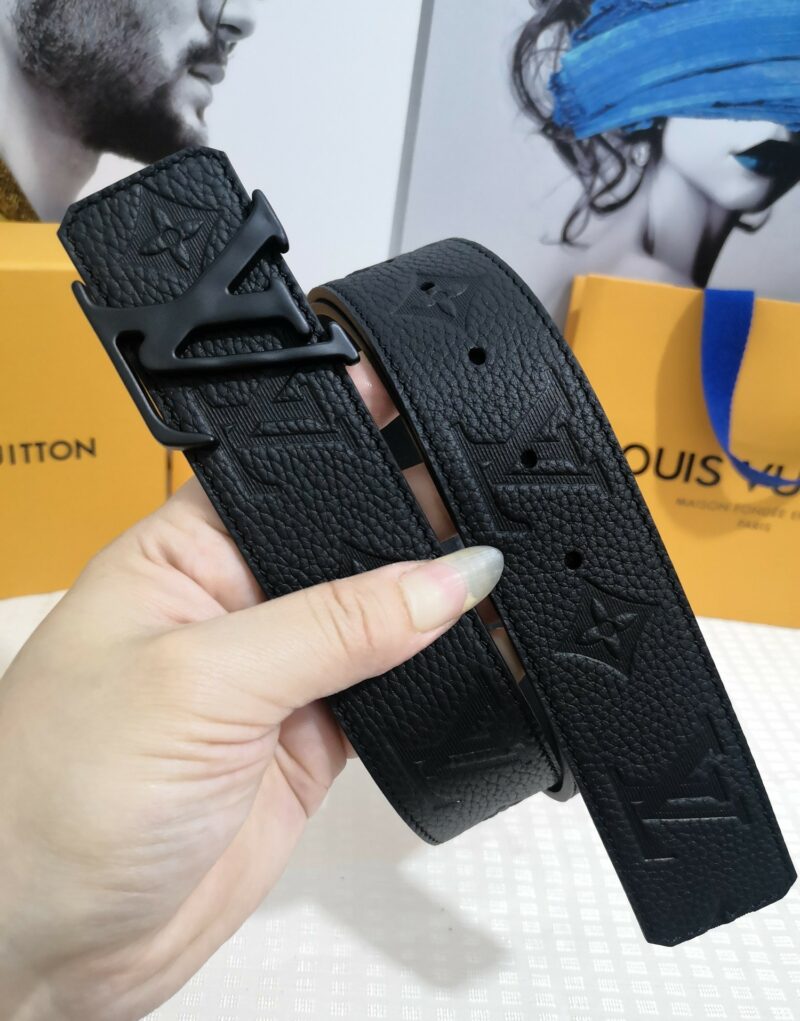 Louis Vuitton Black Buckle LV Iconic Monnogram Belt Black For Women