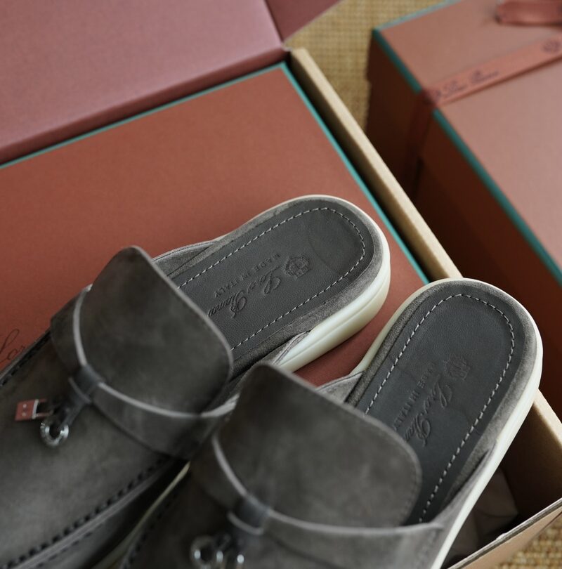 Loro Piana Babouche Charms Walk Loafers Shade Grown For Women - FAI1543 50W3