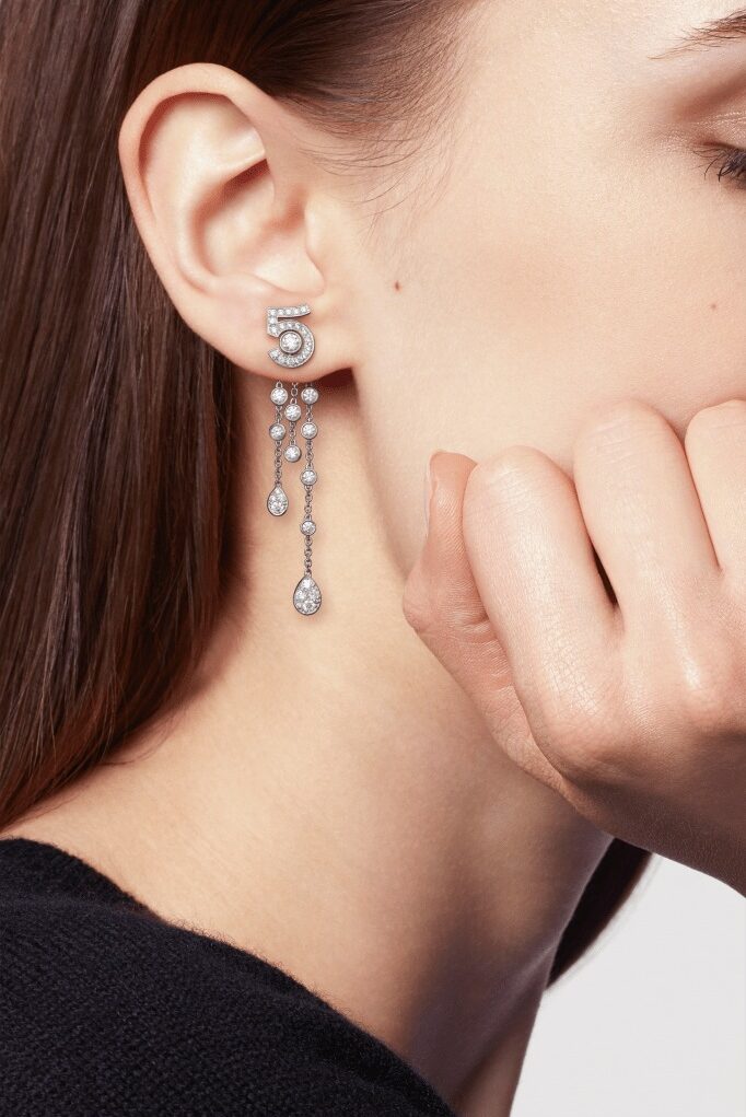 Chanel Eternal N°5 Transformable Earrings White Gold For Women J12417
