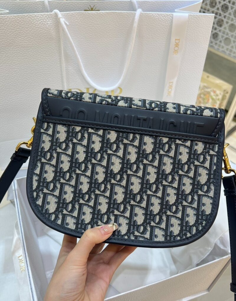 Special Set Dior: Medium Bobby Bag + Monogram Mini Earrings