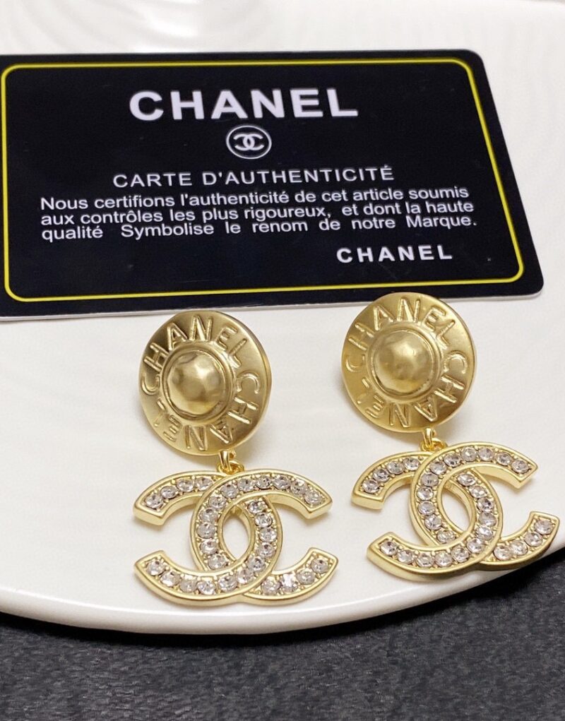 Special Set Chanel: Small Vanity Case Bag + Earrings