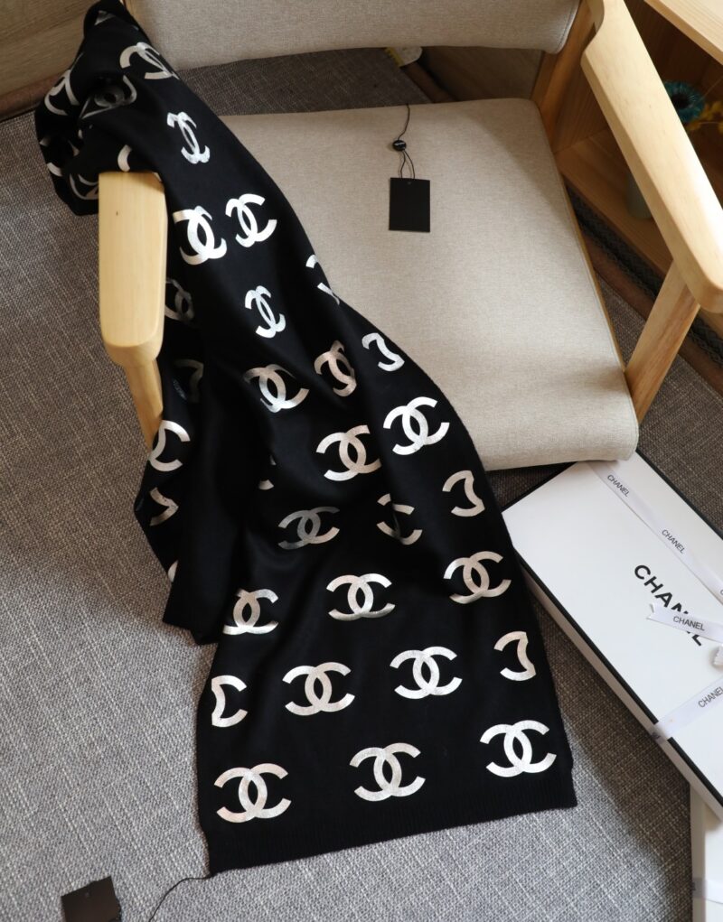 Chanel Silver Logo Tricolor Knitted Scarf Black 180cm/71in For Women