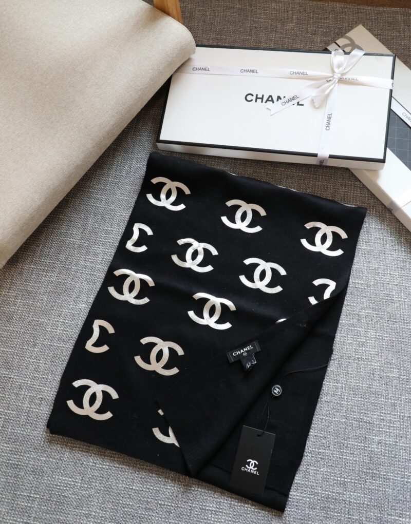 Chanel Silver Logo Tricolor Knitted Scarf Black 180cm/71in For Women