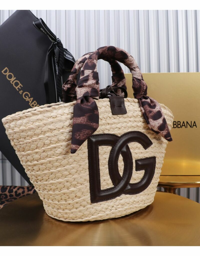 Dolce & Gabbana Small Kendra Shopper Multi-colored Black 35cm/14in For Women