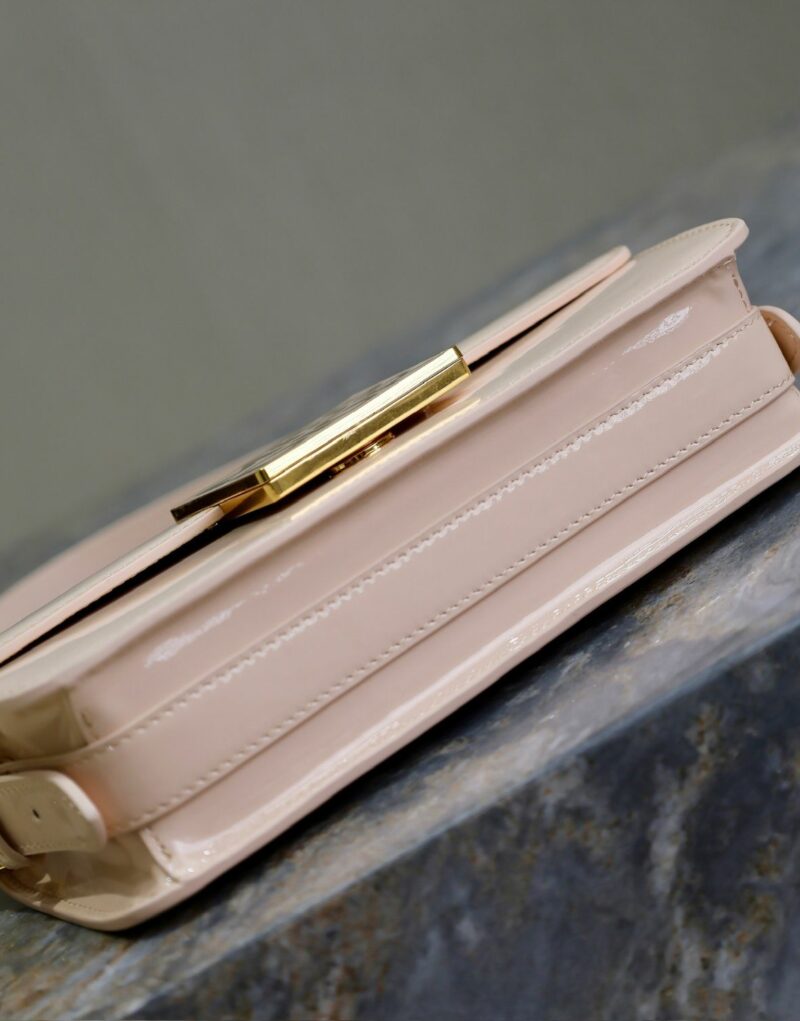 Miss Dior Flap Bag Nude For Women 22cm/8.5in