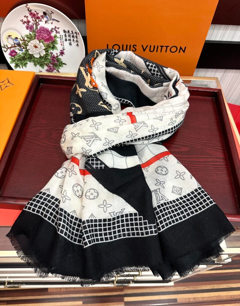 Louis Vuitton Long Scarf White 200cm/79in For Women