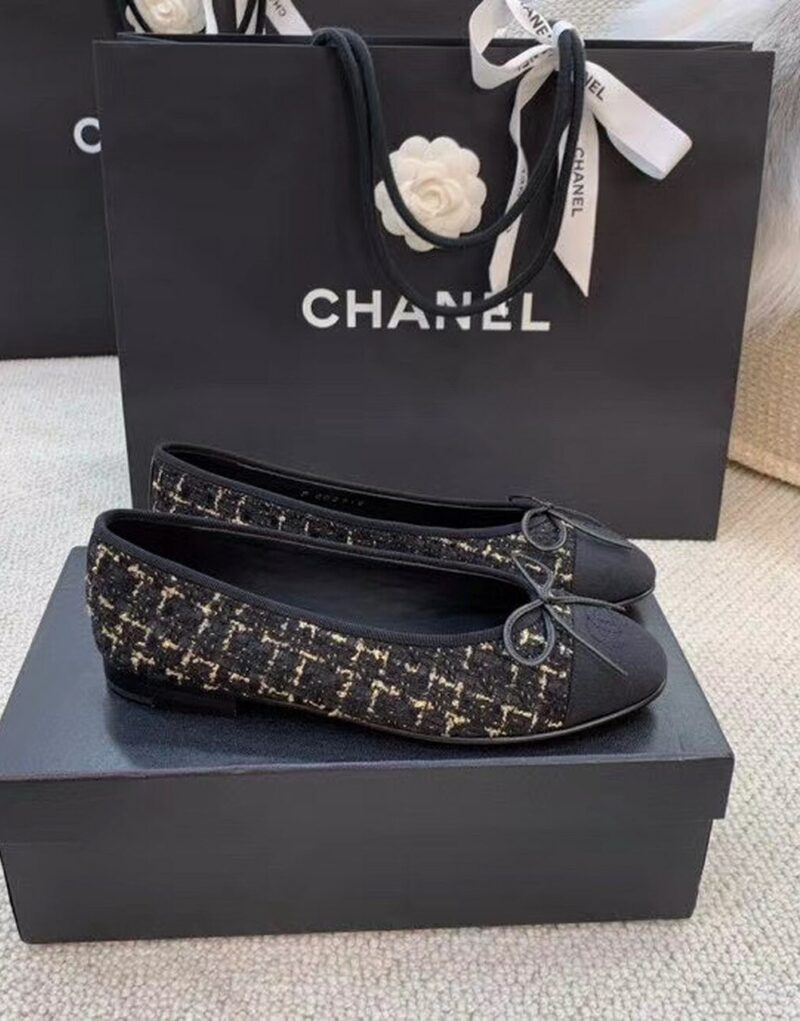 Chanel Ballerina Flats Tweed Black/Gold For Women, Women's Shoes G02819 K4311