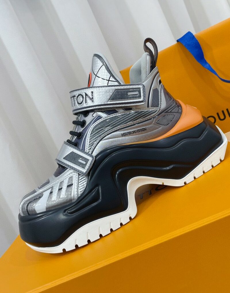 Louis Vuitton LV Archlight 2.0 Platform Sneaker Silver For Women 1AB13N