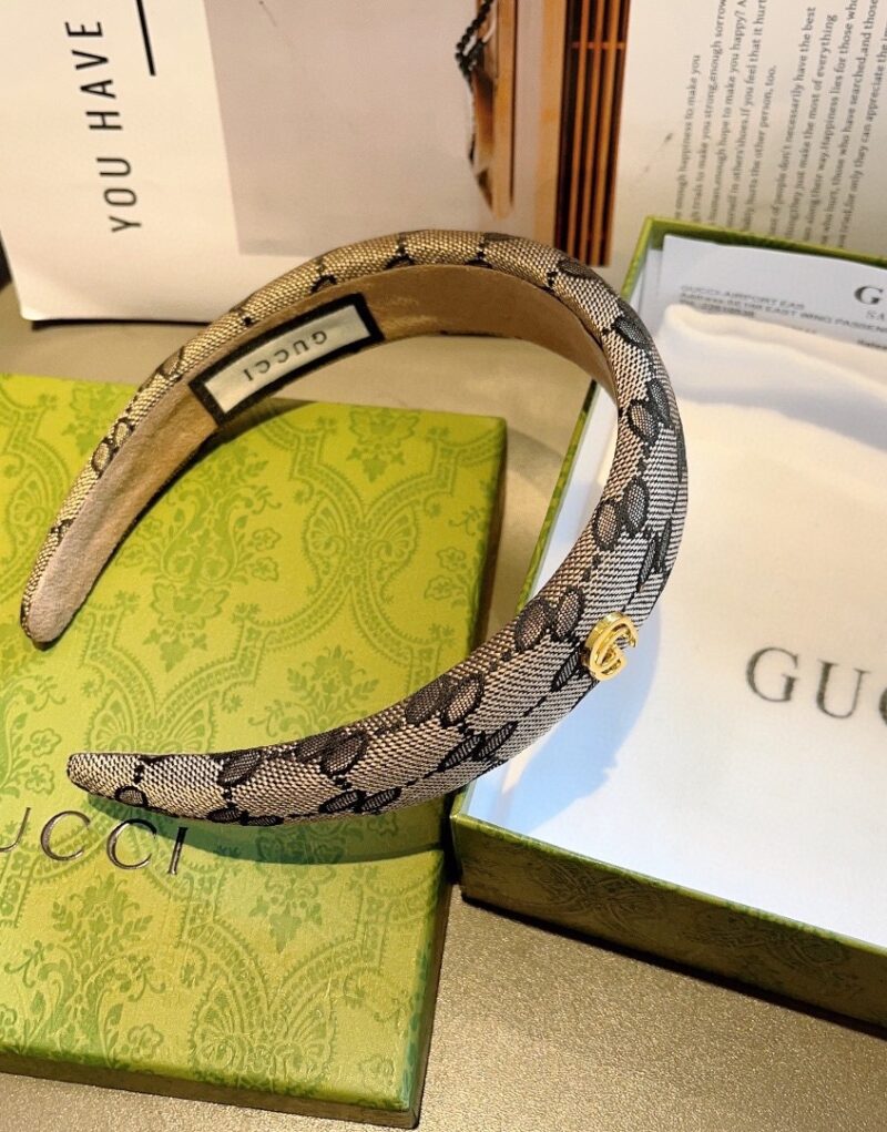 Gucci Hairband GG Logo Beige For Women