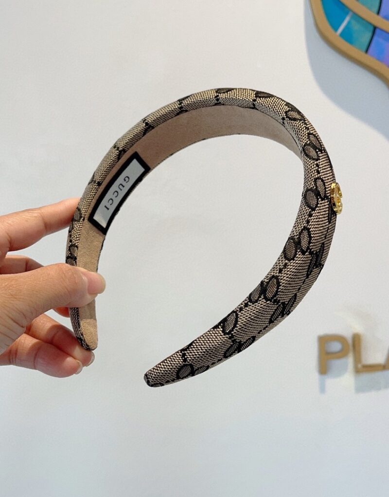 Gucci Hairband GG Logo Beige For Women