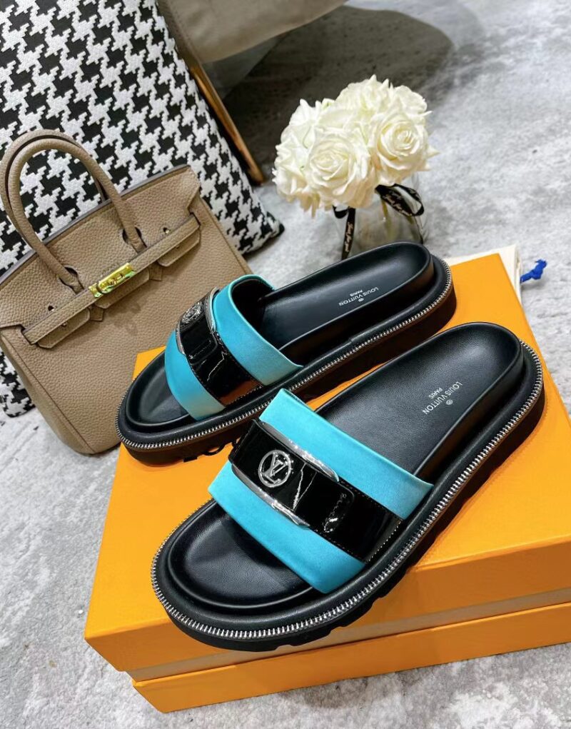 Louis Vuitton Women's Pool Pillow Flat Comfort Mule Blue For Women LV