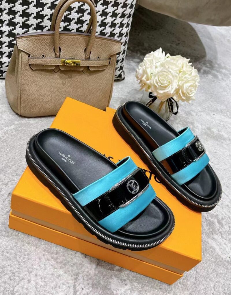 Louis Vuitton Women's Pool Pillow Flat Comfort Mule Blue For Women LV