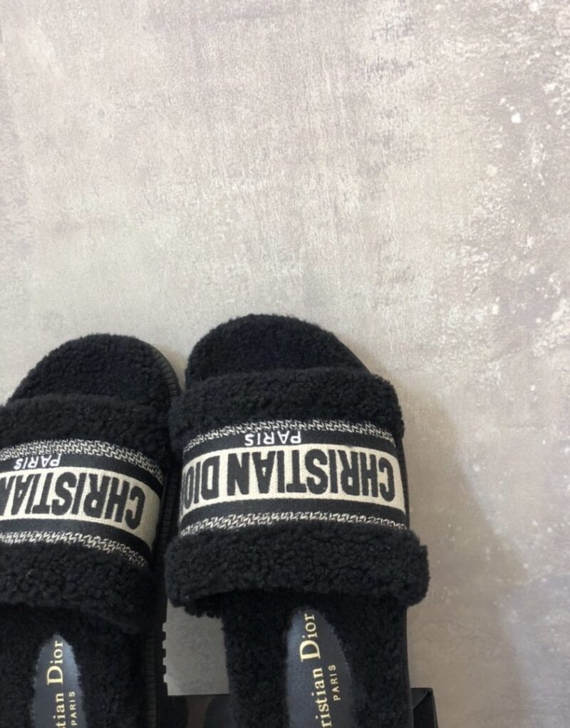 Christian Dior Dway Slide Black Embroidered Cotton And Shearling Black For Women CD KCQ551ESK_S11X