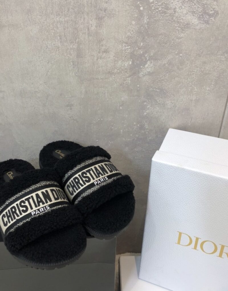 Christian Dior Dway Slide Black Embroidered Cotton And Shearling Black For Women CD KCQ551ESK_S11X