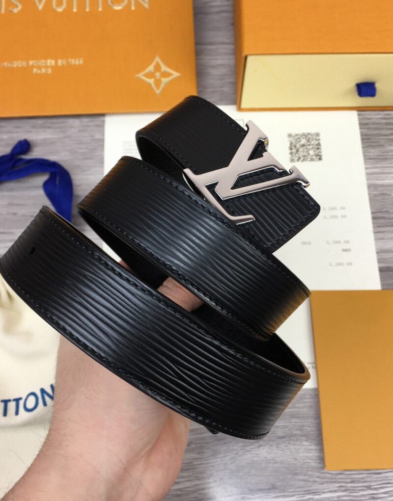 Louis Vuitton LV Initiales Reversible Belt Epi, LV Women Belt M0324S