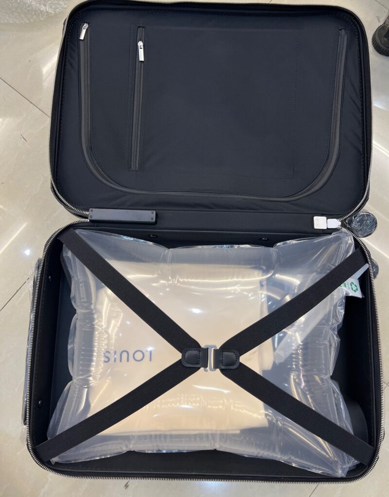 Louis Vuitton Horizon 55 Black  21.7in/55cm M20438