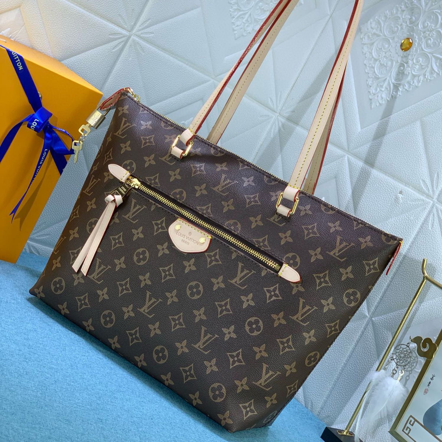 Louis Vuitton Lena MM Monogram Canvas Brown For Women 11.8in/30cm LV M42267