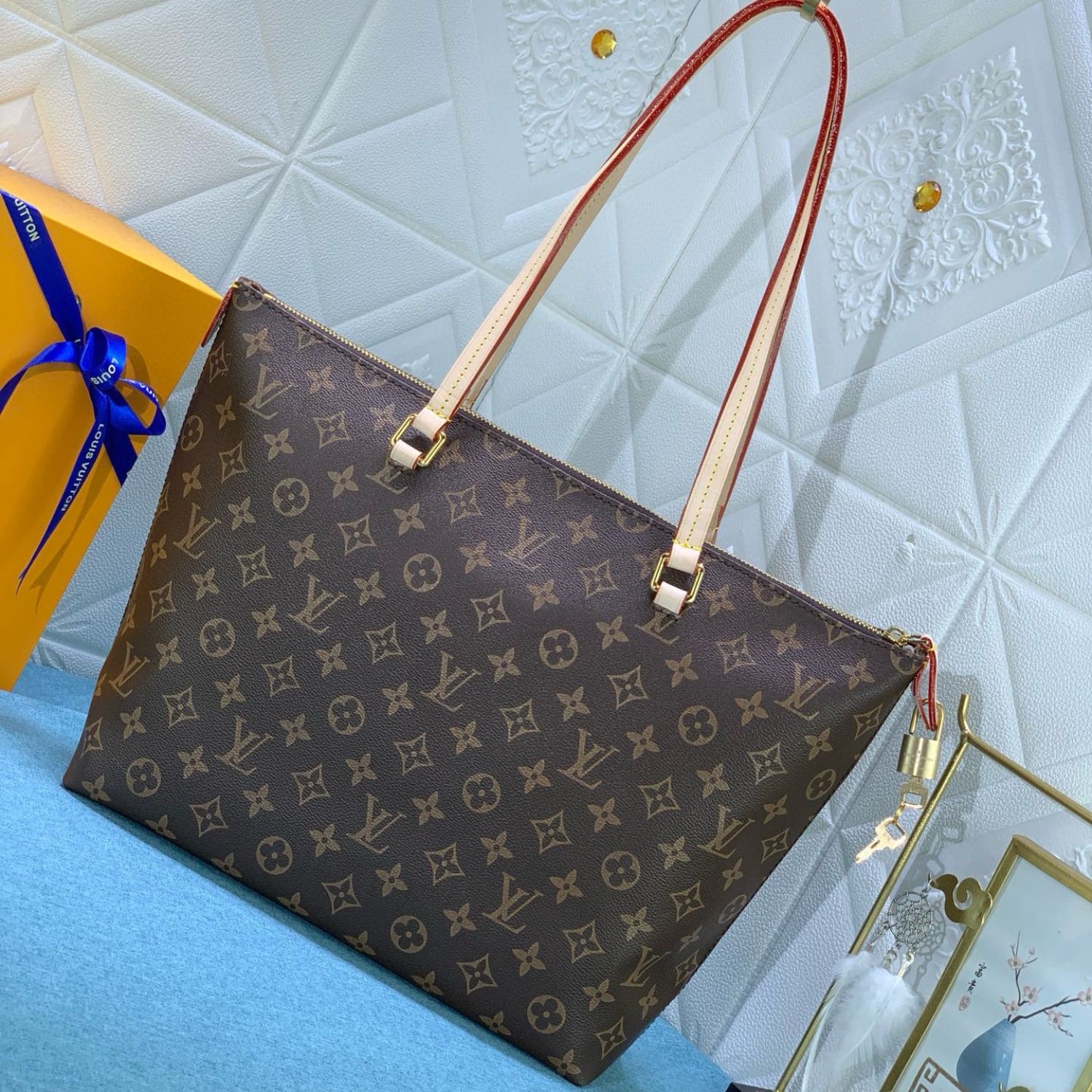 Louis Vuitton Lena MM Monogram Canvas Brown For Women 11.8in/30cm LV M42267