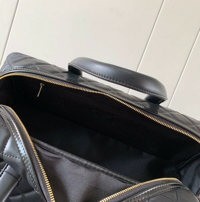Chanel Classic Diamond-Quilted Suitcase Black For Women 19.3in/49cm
