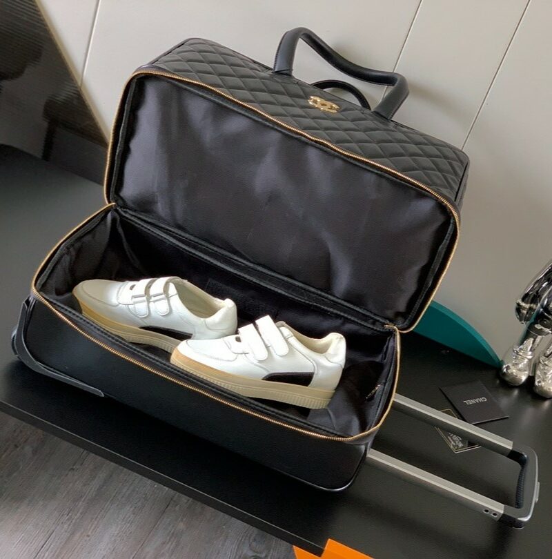 Chanel Classic Diamond-Quilted Suitcase Black For Women 19.3in/49cm