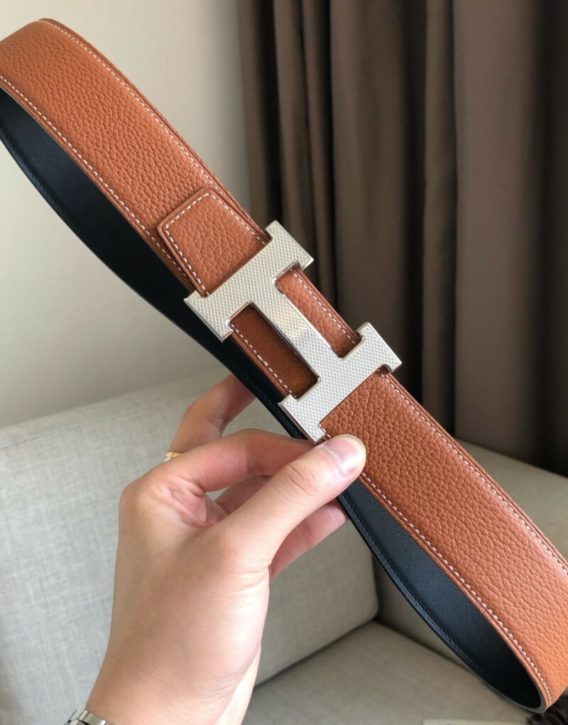 Hermes H Guillochee Belt 32mm Buckle And Reversible Leather Strap Noir H064540CK05